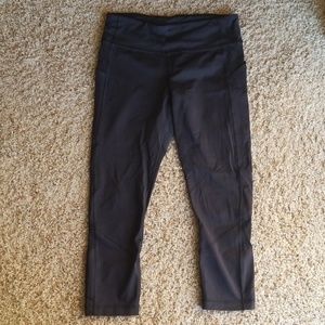 Lululemon capris